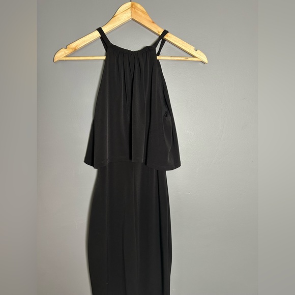 Black dress. - Picture 3 of 3